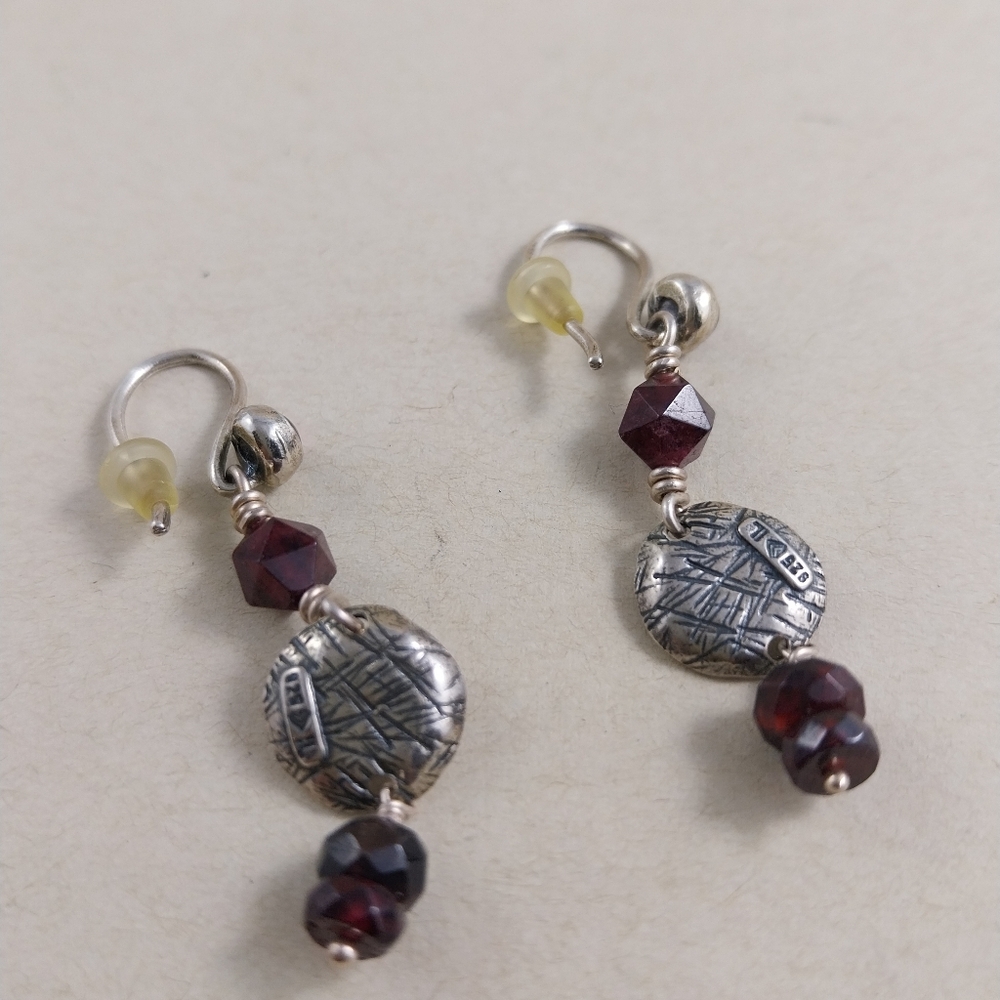 Sterling Silver and Garnets Earrings - Picture 5 of 15